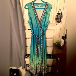 New York and Company Maxi Dress- cool and comfy